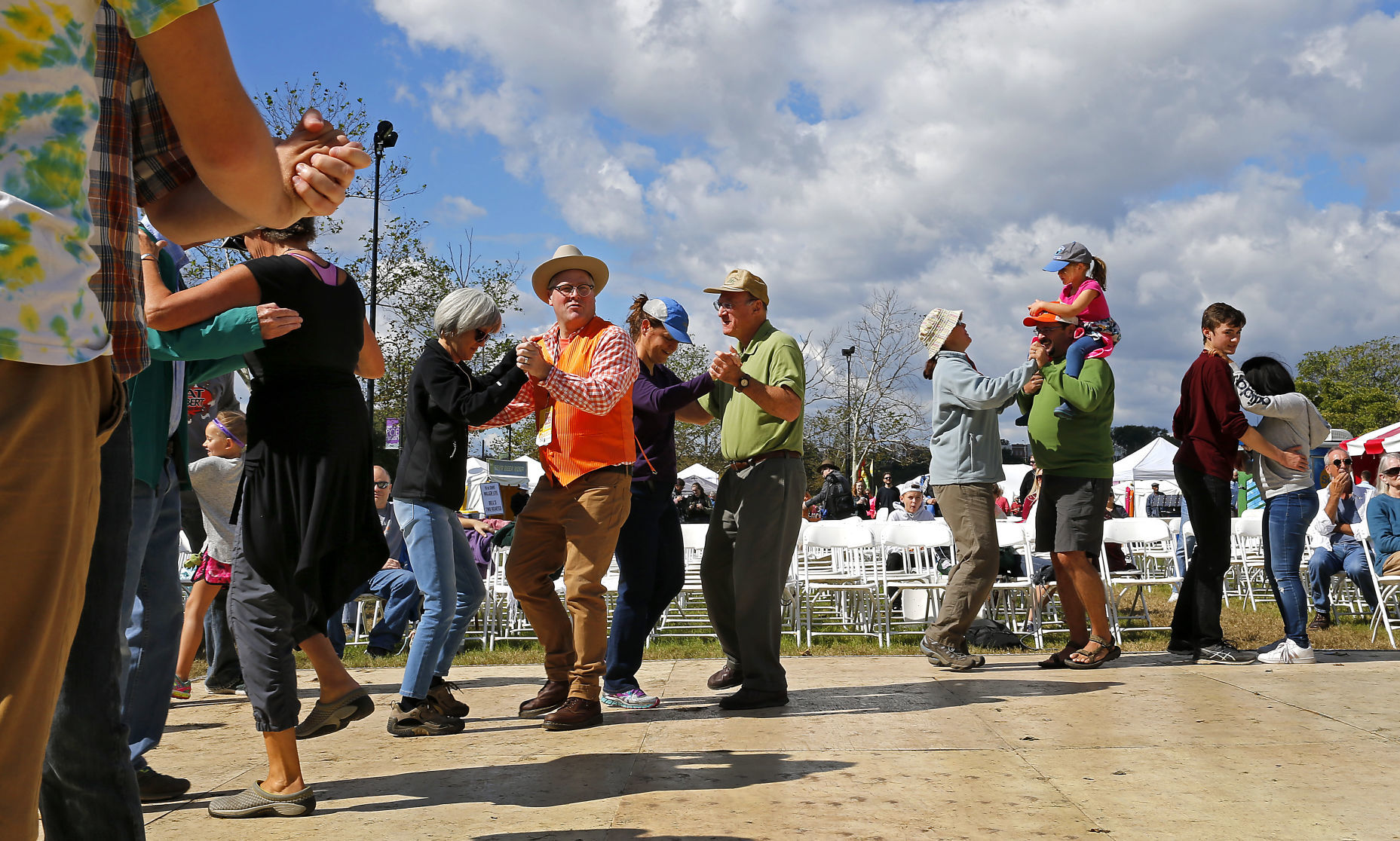 20181014_MET_FOLK_04